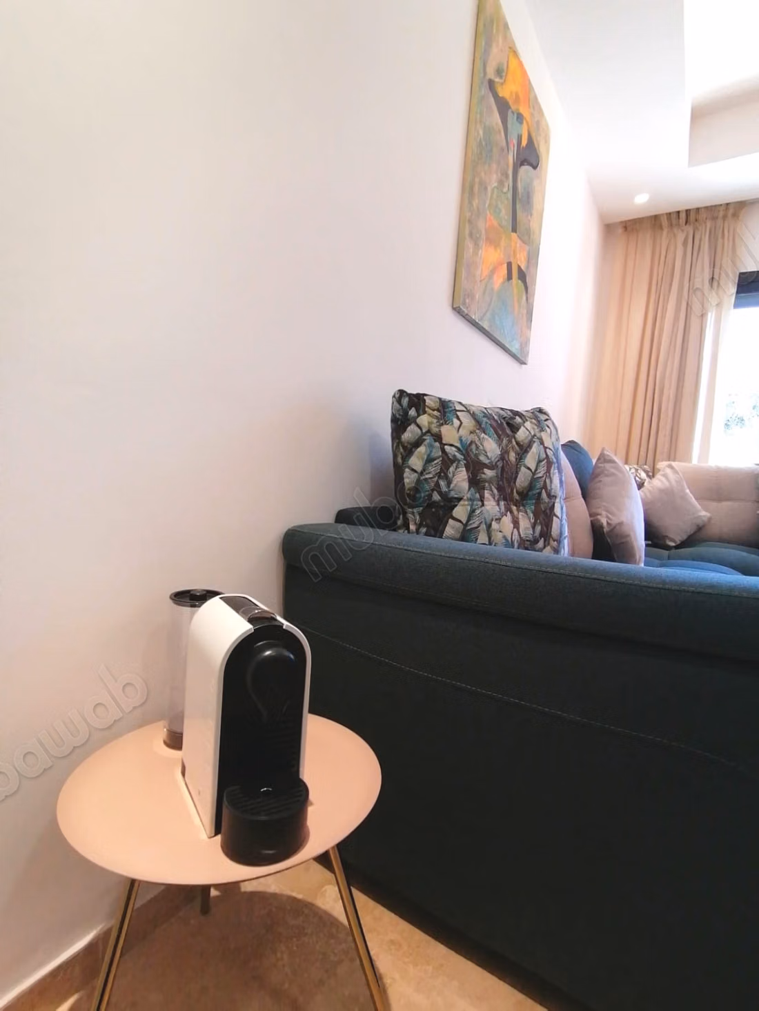 Mooie appartement te huur aan de Route de Tahanaout. 1 mooie slaapkamer. Goed gemeubileerd