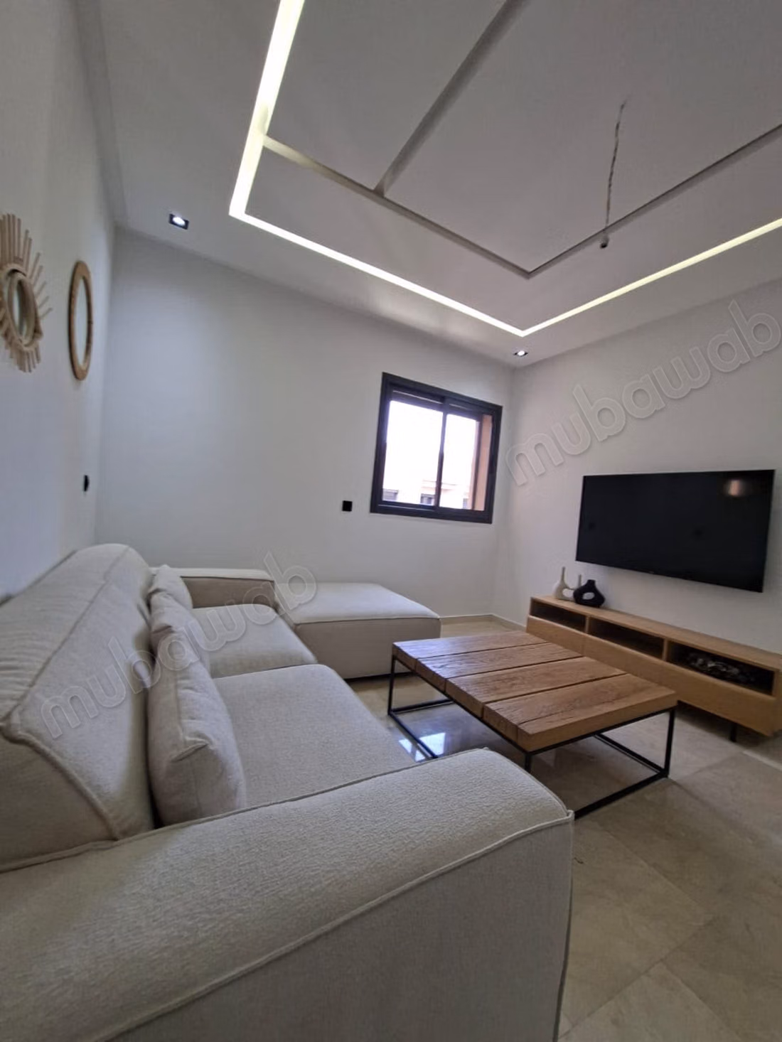 Appartement te huur in Ain Mezouar. 3 comfortabele slaapkamers. Gemeubileerd