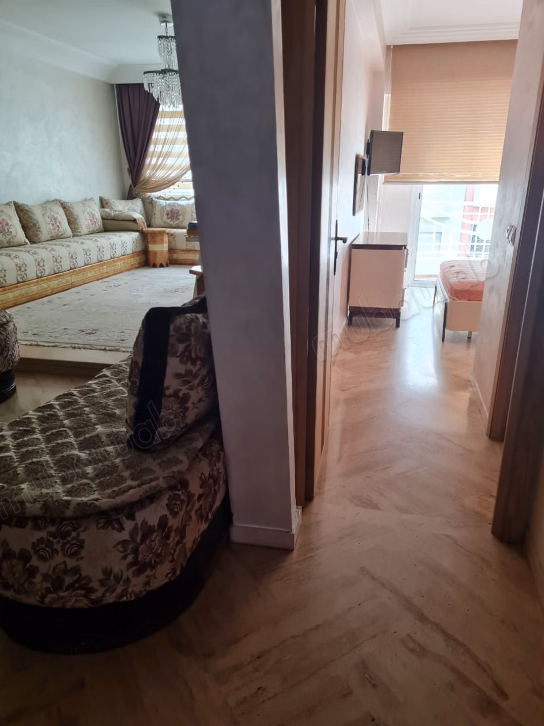Bel appartement à vendre à Mers Sultan. 6 pièces. Pas d'ascenseur, balcon — 5