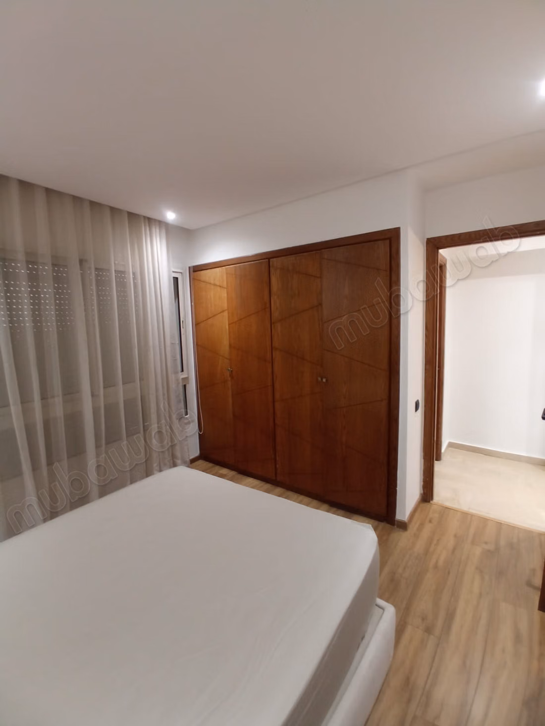 Furnished studio for rent in Mers Sultan