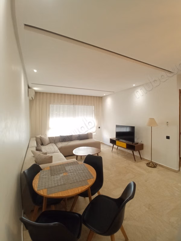 Furnished studio for rent in Mers Sultan