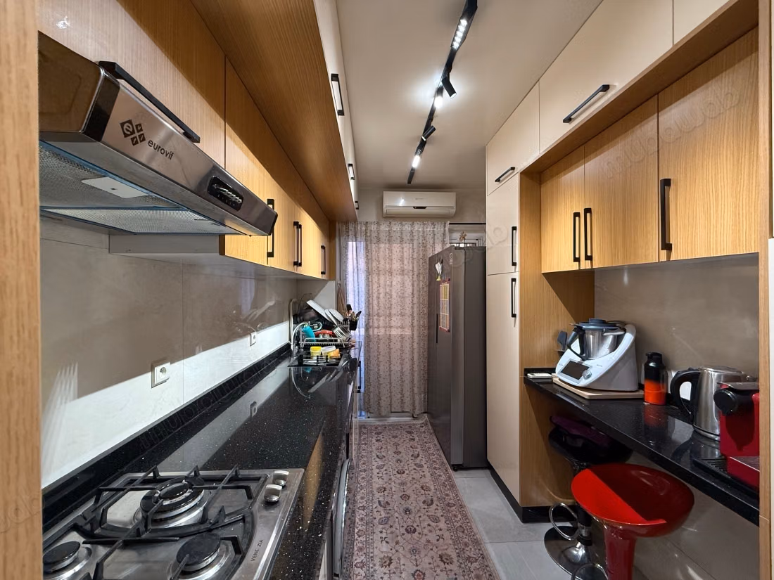 Prachtig appartement te koop aan Route de Safi. Mabrouka 3 mooie slaapkamers. Terras en lift