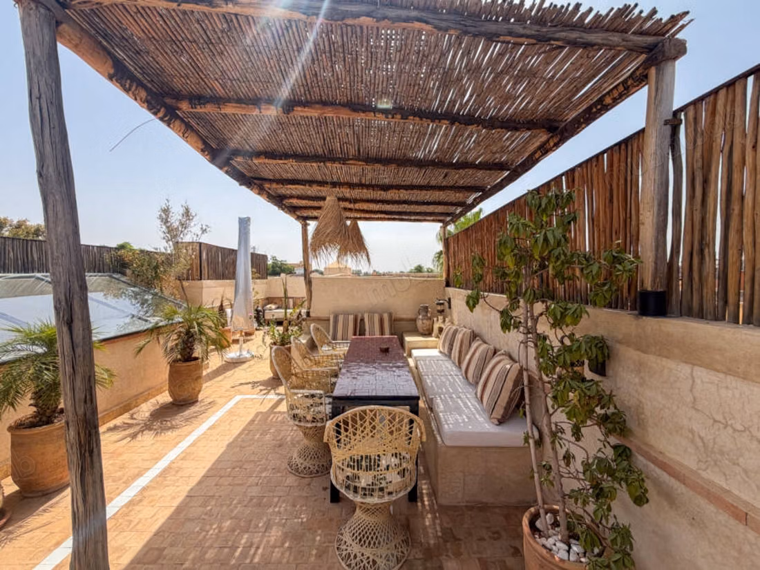 Riad 4 camere Kasbah – Piscina – Accesso auto