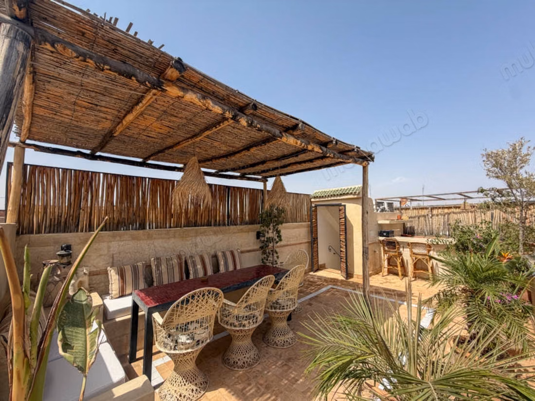 Riad 4 camere Kasbah – Piscina – Accesso auto