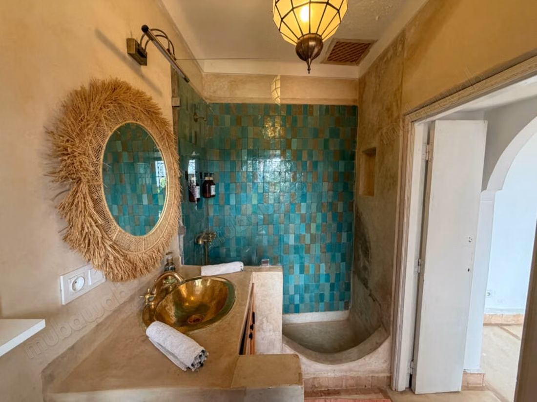 Riad incantevole con 6 camere e piscina riscaldata