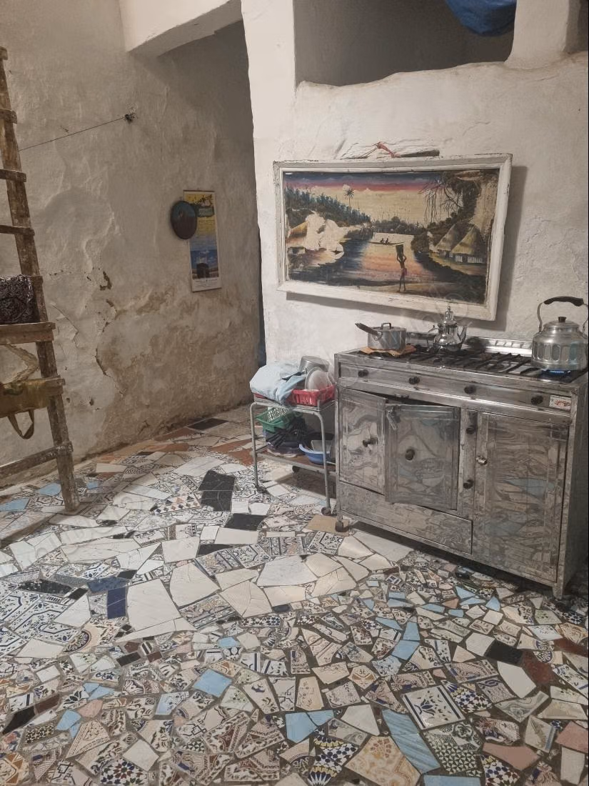 Maison à vendre au centre de la ville. 1 chambre — 6