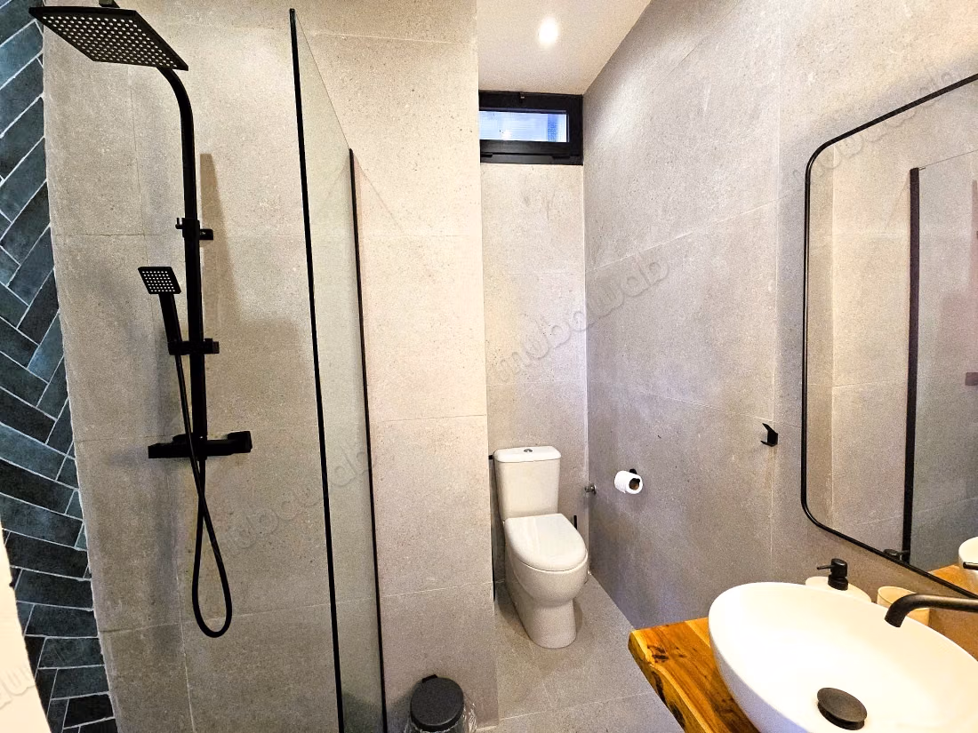 Apartamento Nuevo Excepcional de 2 Habitaciones, de las Cuales 1 Suite