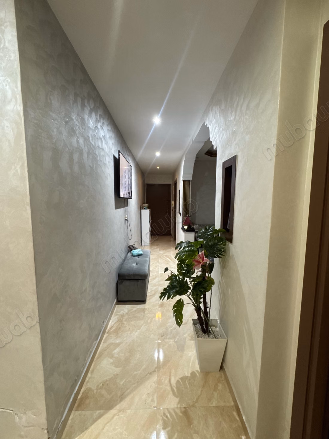 Rental of an apartment. Total area 63 m². Typical Moroccan living room, secured residence