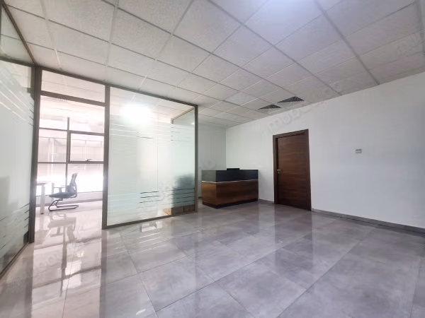Trés bureau au coeur de Sidi Maarouf 
130 M2