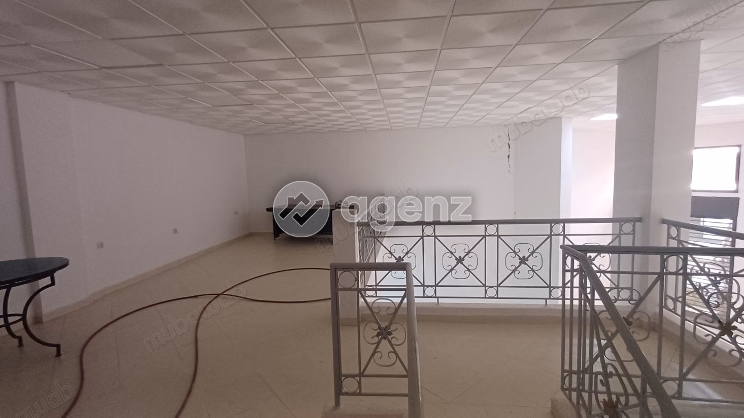 Commerce à vendre 138 m² 
Issil Marrakech