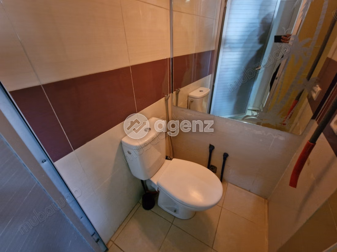 Bureau à vendre 94 m² Autre Meknès