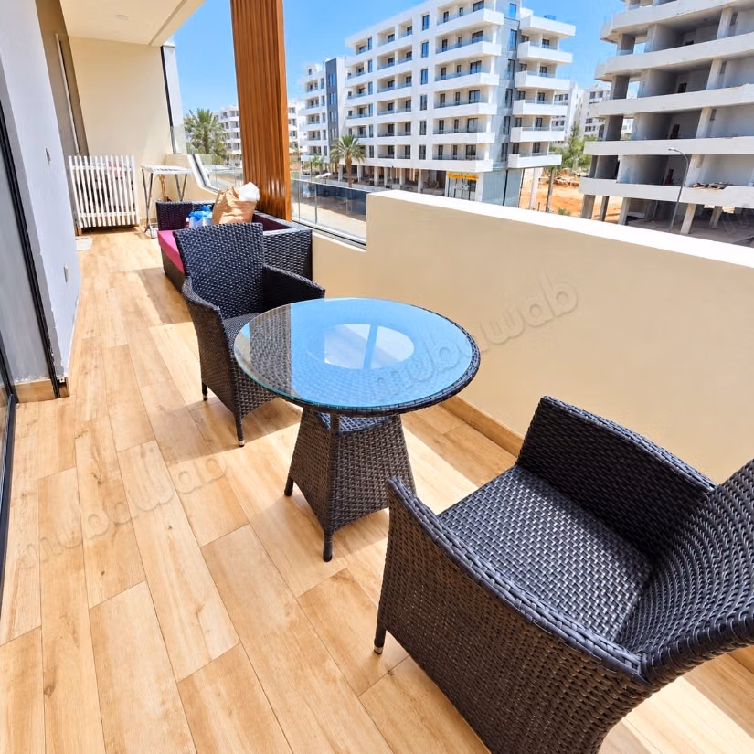 Beautiful high standing furnished studio for rent in Californie