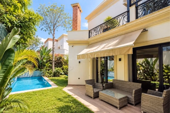 Alquiler de hermosa villa amueblada de 5 habitaciones con piscina en Californie, Casablanca
