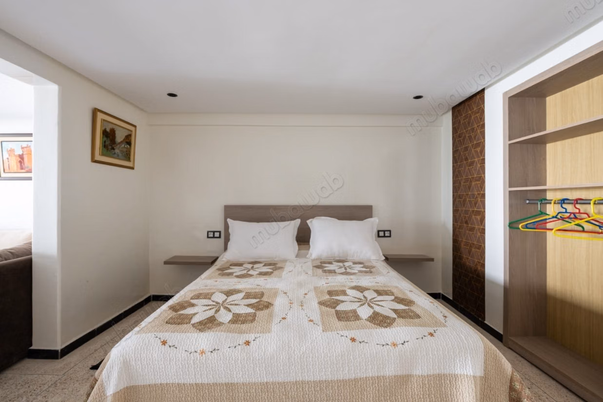 Superbe rez de chaussée villa à louer au Centre Ville