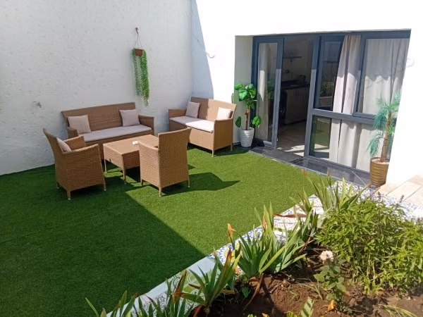 Superb ground floor villa for rent in the city center