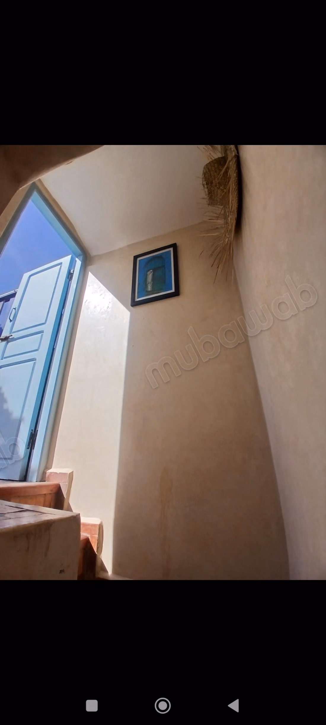 Riad à louer au centre-ville. Surface de 84 m². Vue sur la mer, double vitrage.