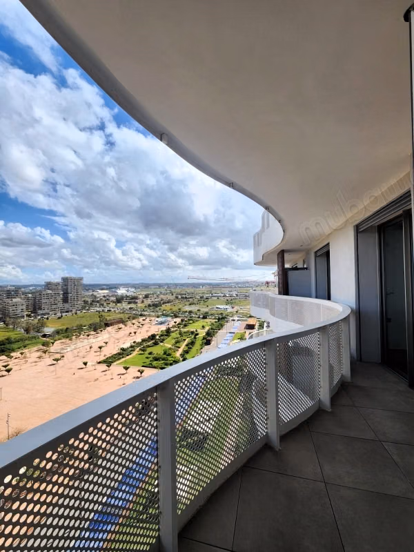 Appart haute Gamme 120m2 à Cfc avec Vue Panoramiq