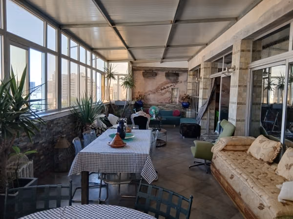 Immenso appartamento con vista e terrazzo