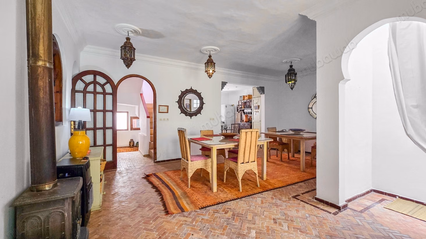 Grande Maison Magnifiequement Restaurée