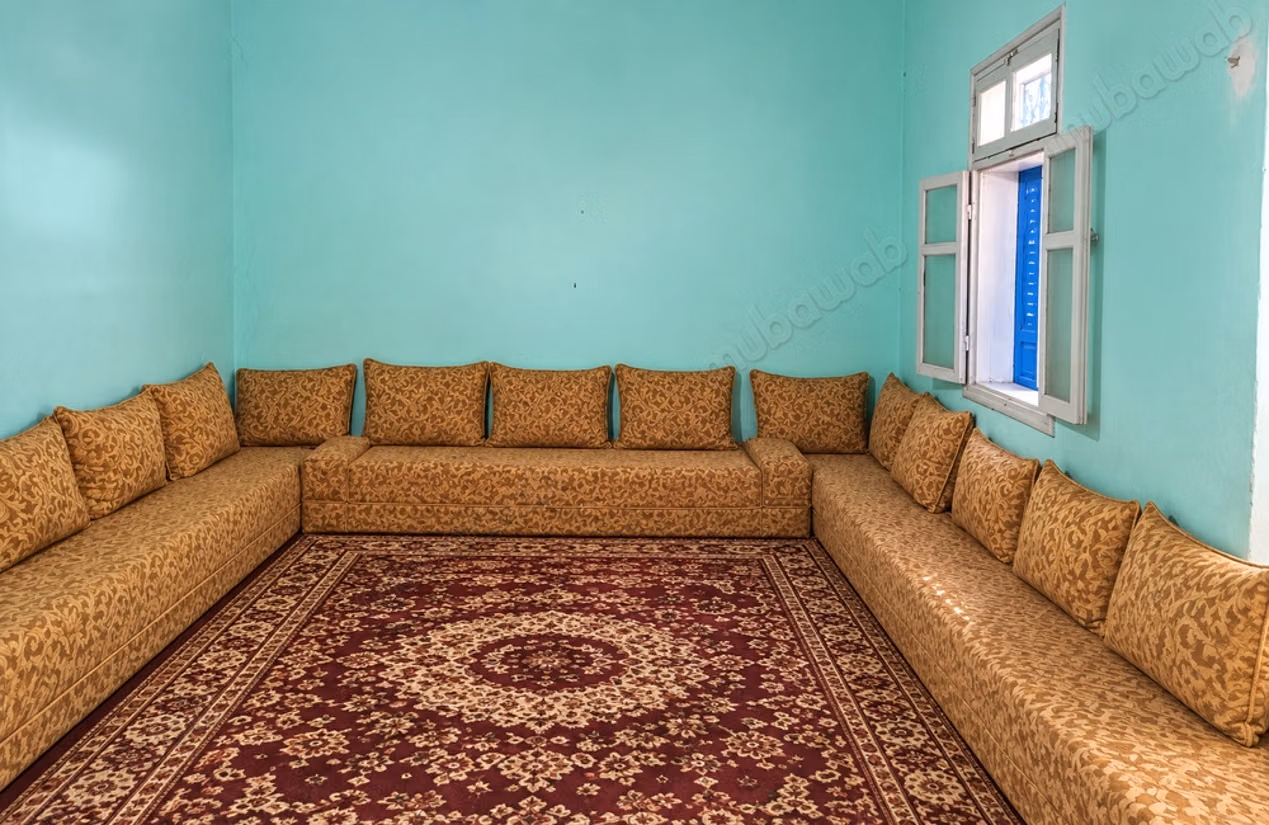 Riad with 2 gardens and 10 rooms