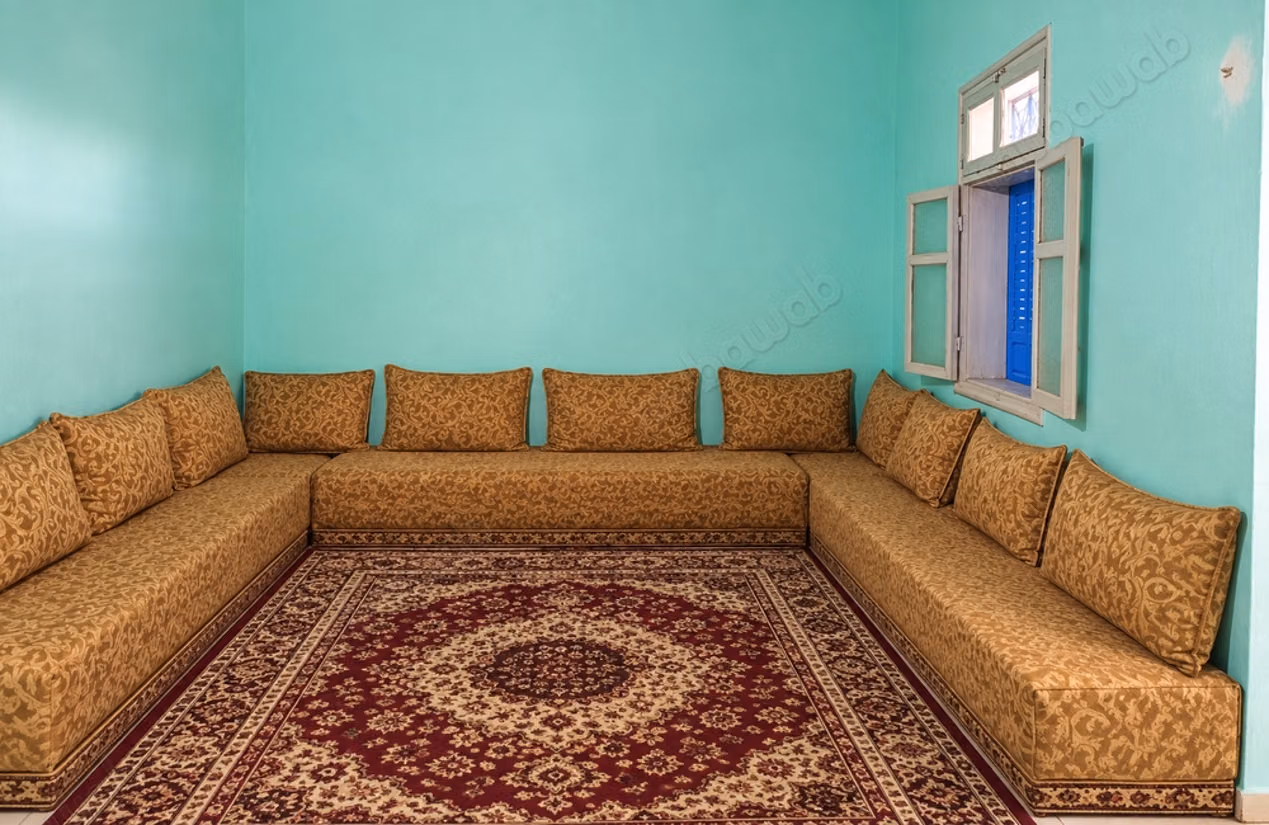 Riad with 2 gardens and 10 rooms