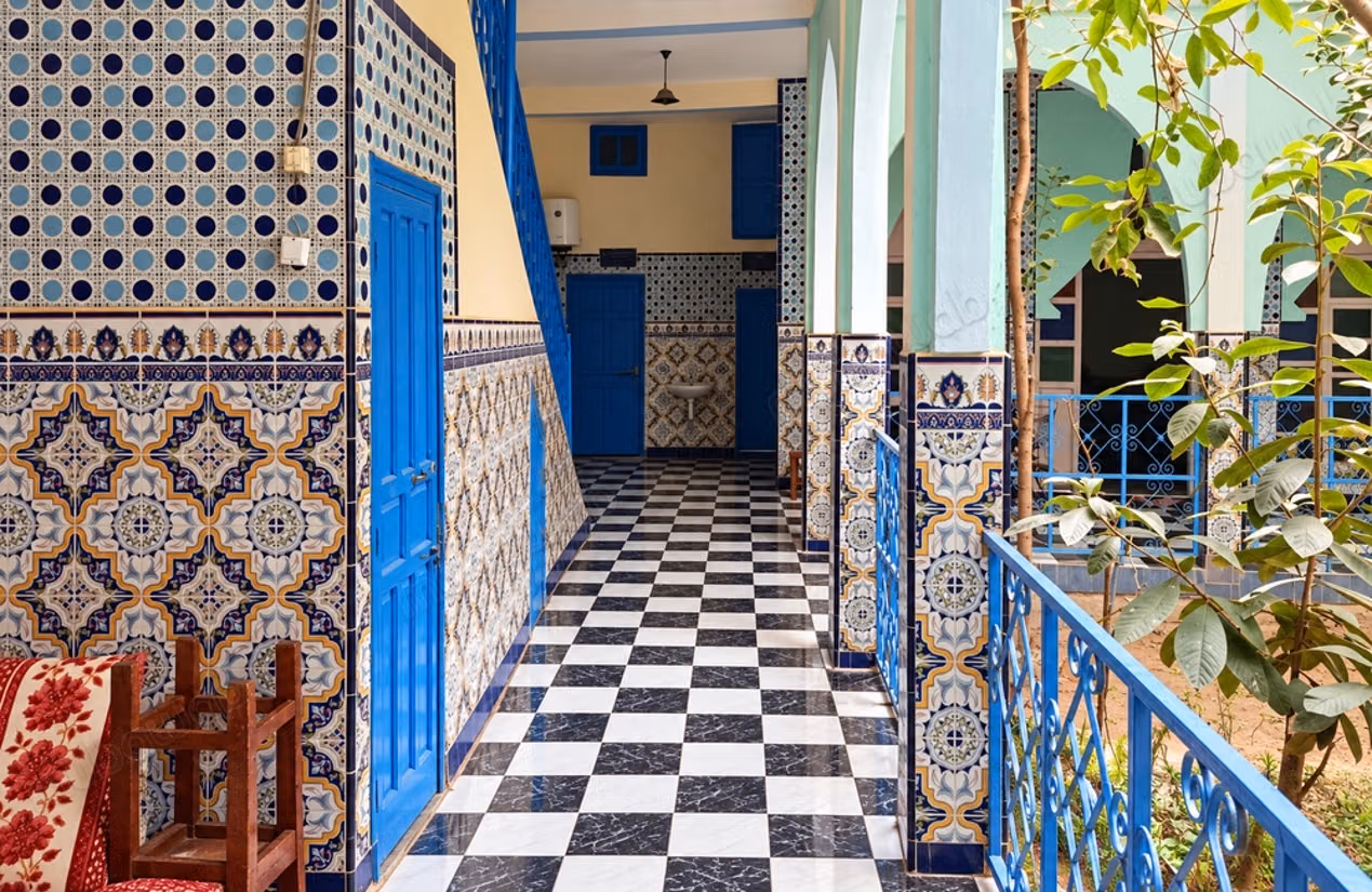 Riad with 2 gardens and 10 rooms