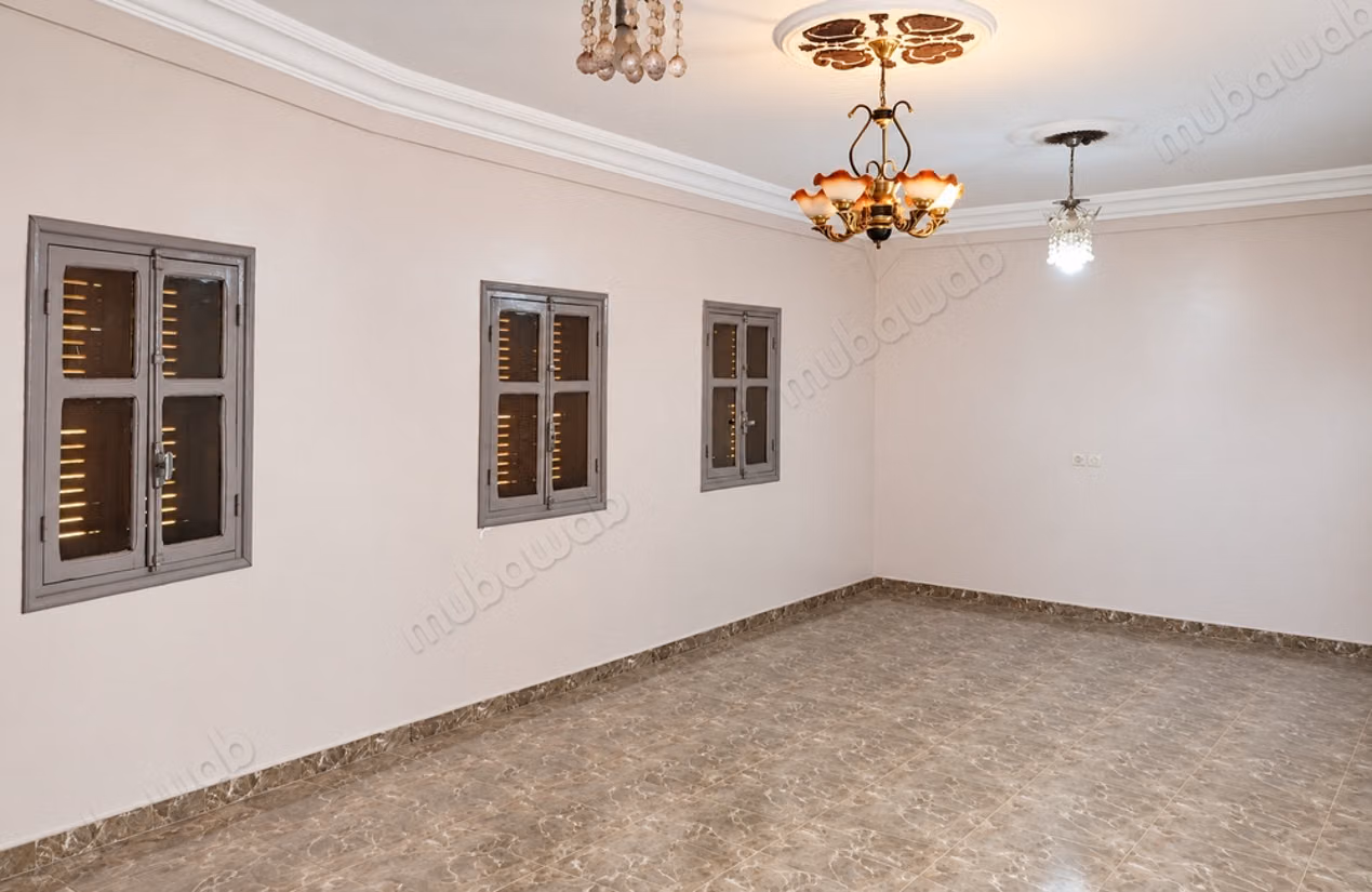 Riad with 2 gardens and 10 rooms
