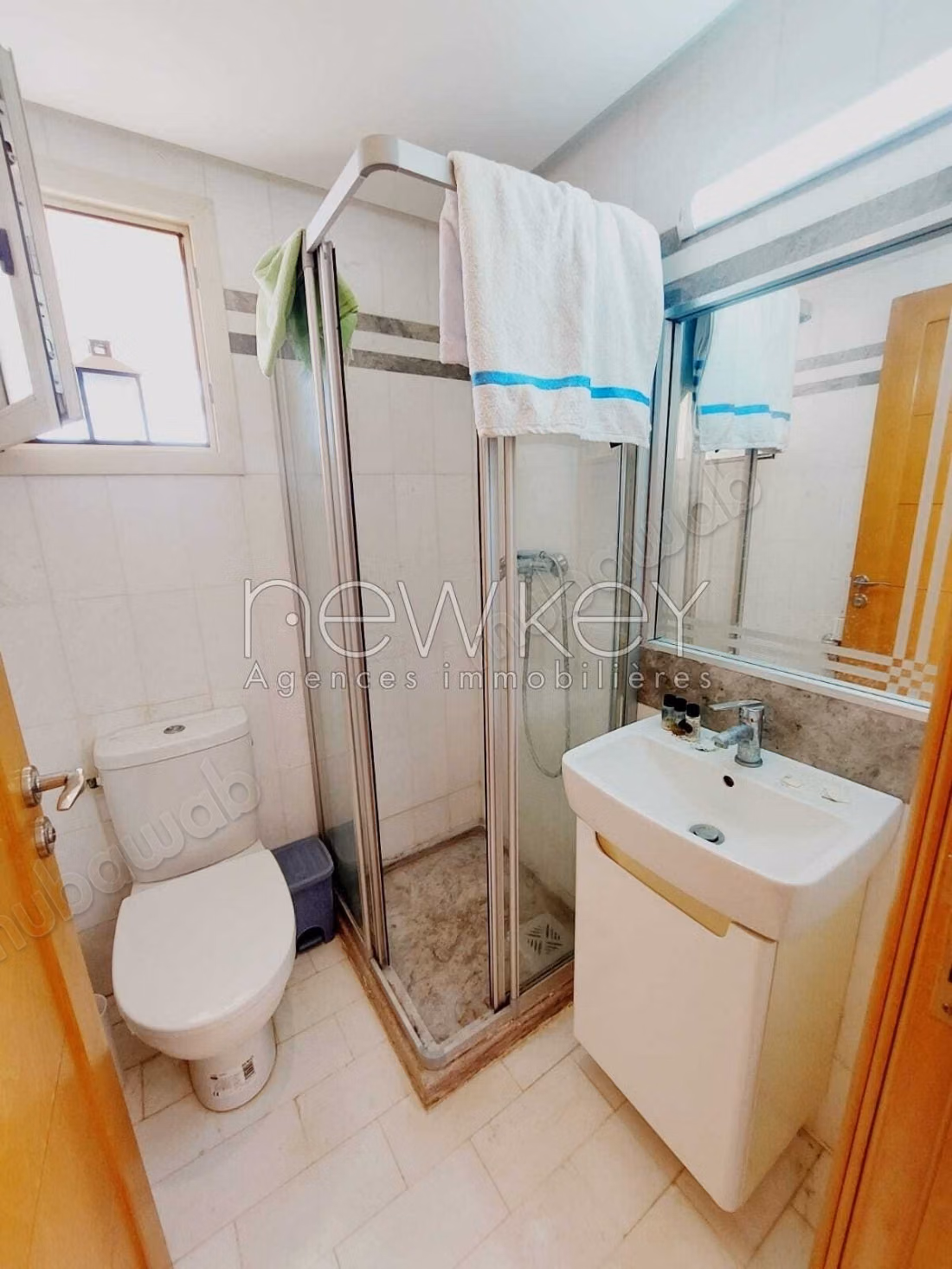 Magnificent S3 with terrace and sea view