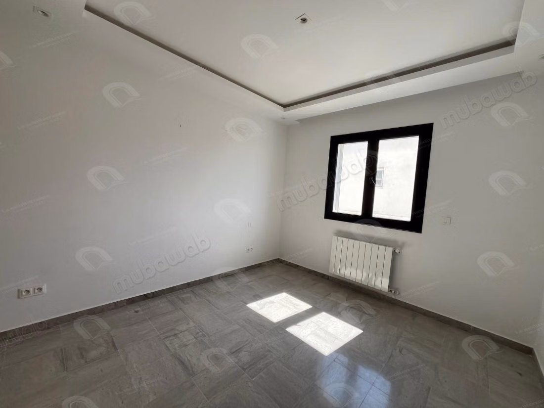 A louer duplex s3 à La Marsa stade