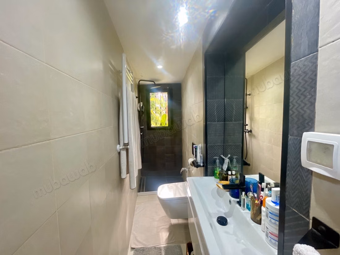 Maison S2 vide avec piscine, Gammarth supérieur