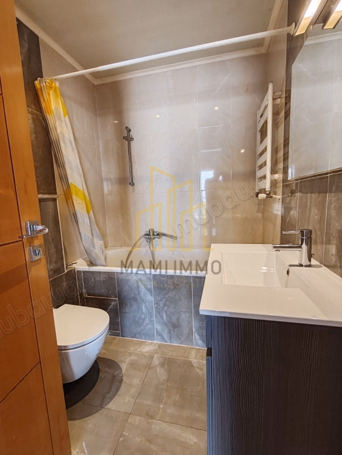 A vendre un appartement S1 Jardin de Carthage
