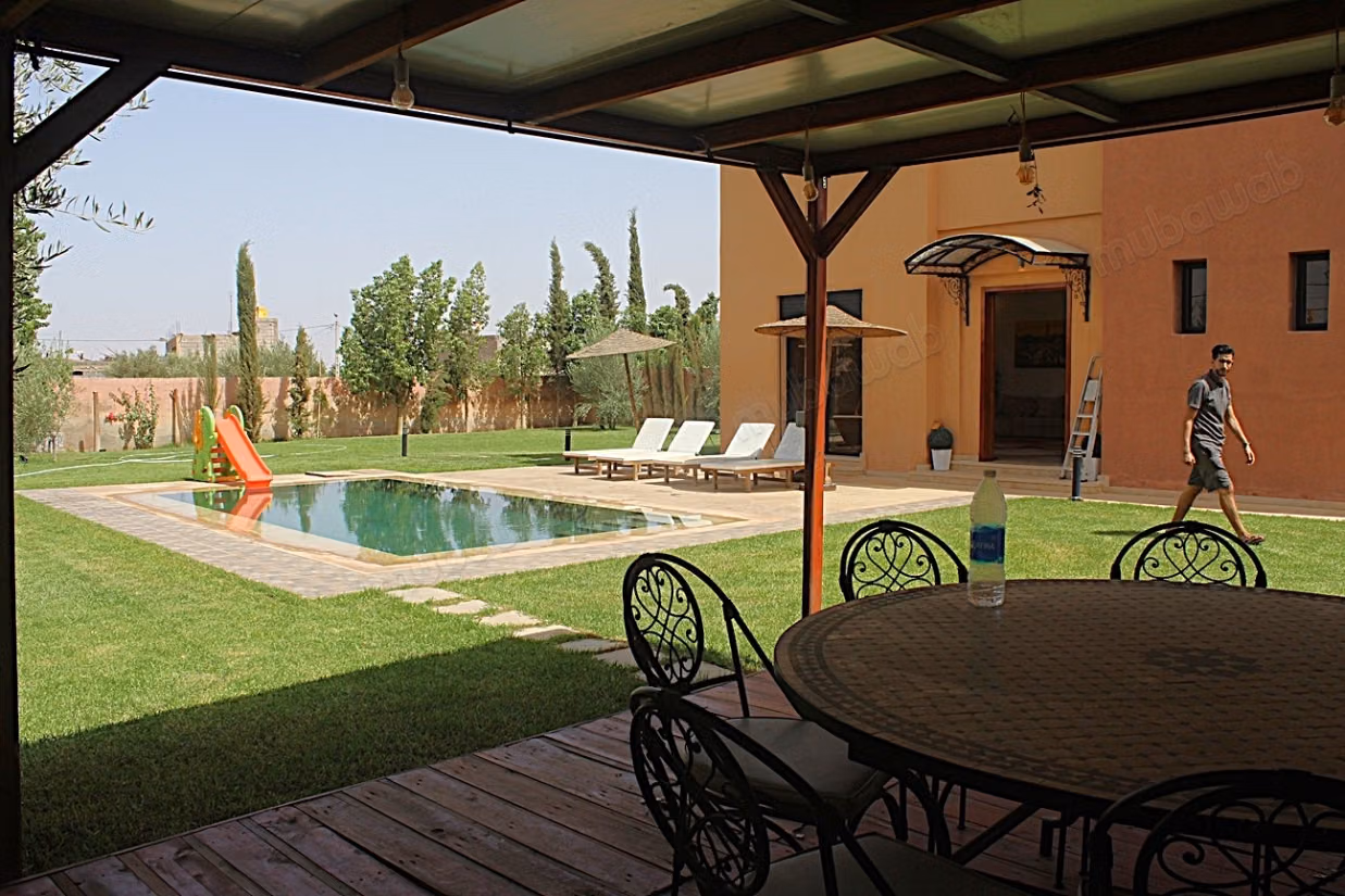 Villa a Louer avec un grand jardin