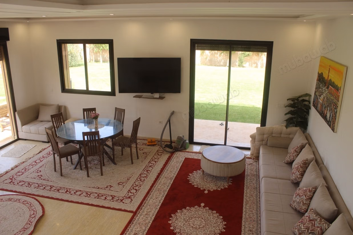 Villa a Louer avec un grand jardin