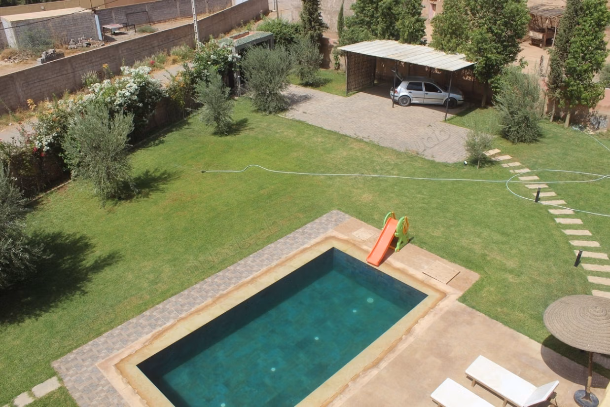 Villa a Louer avec un grand jardin