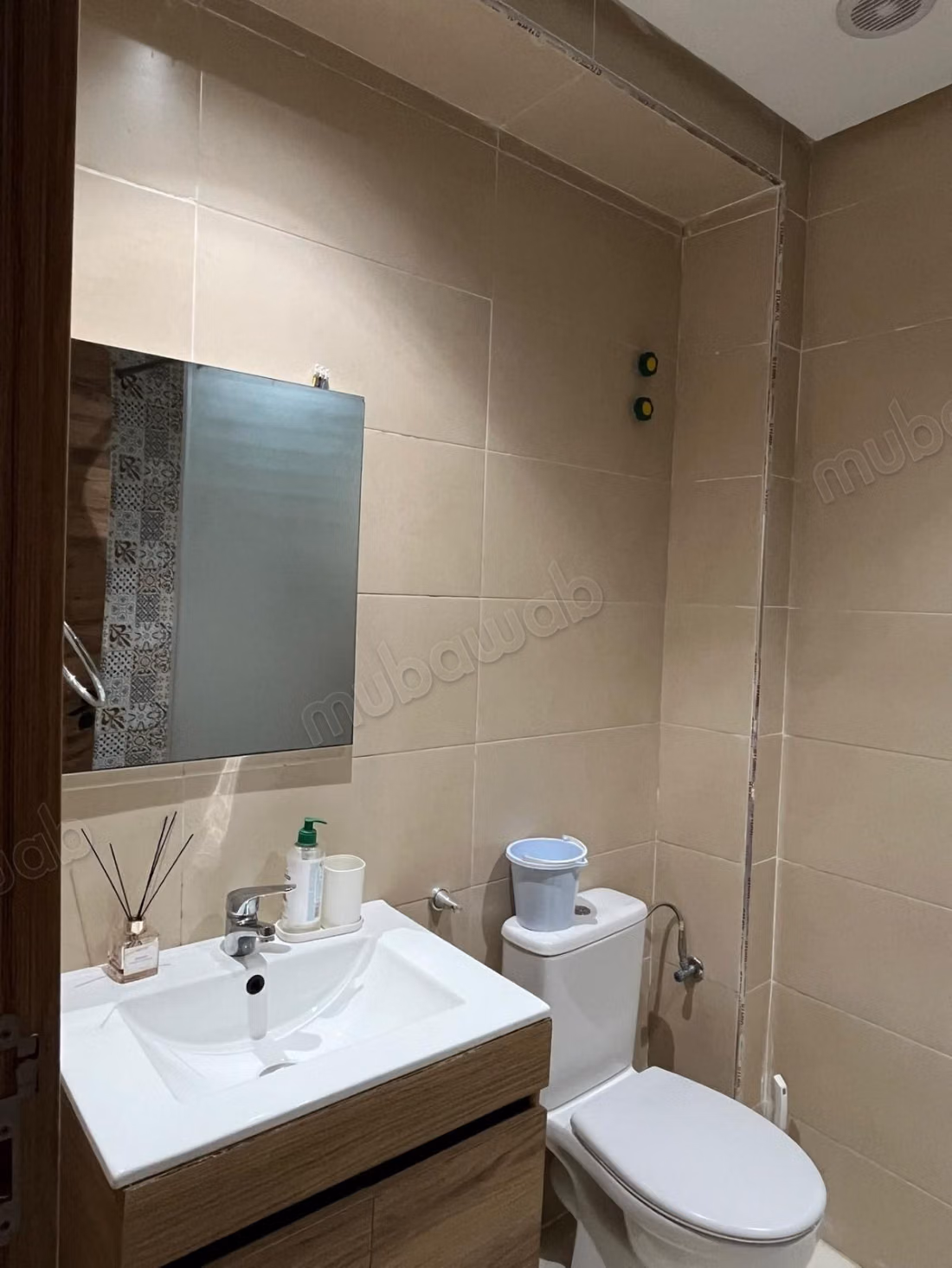 Stunning apartment for rent in the city center. Area 95 m². Well furnished