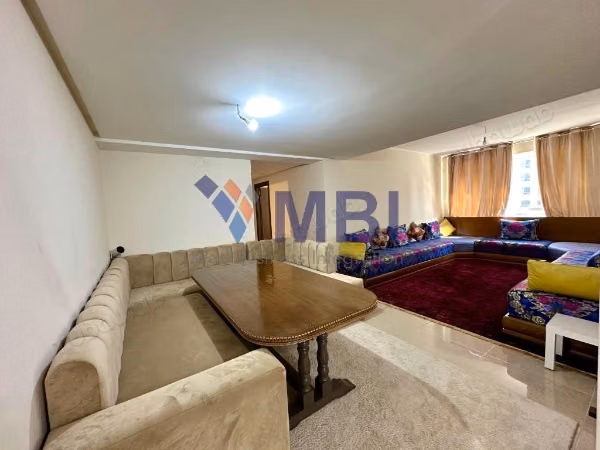 Apartamento en venta en el barrio Malabata V. M. T. 2141