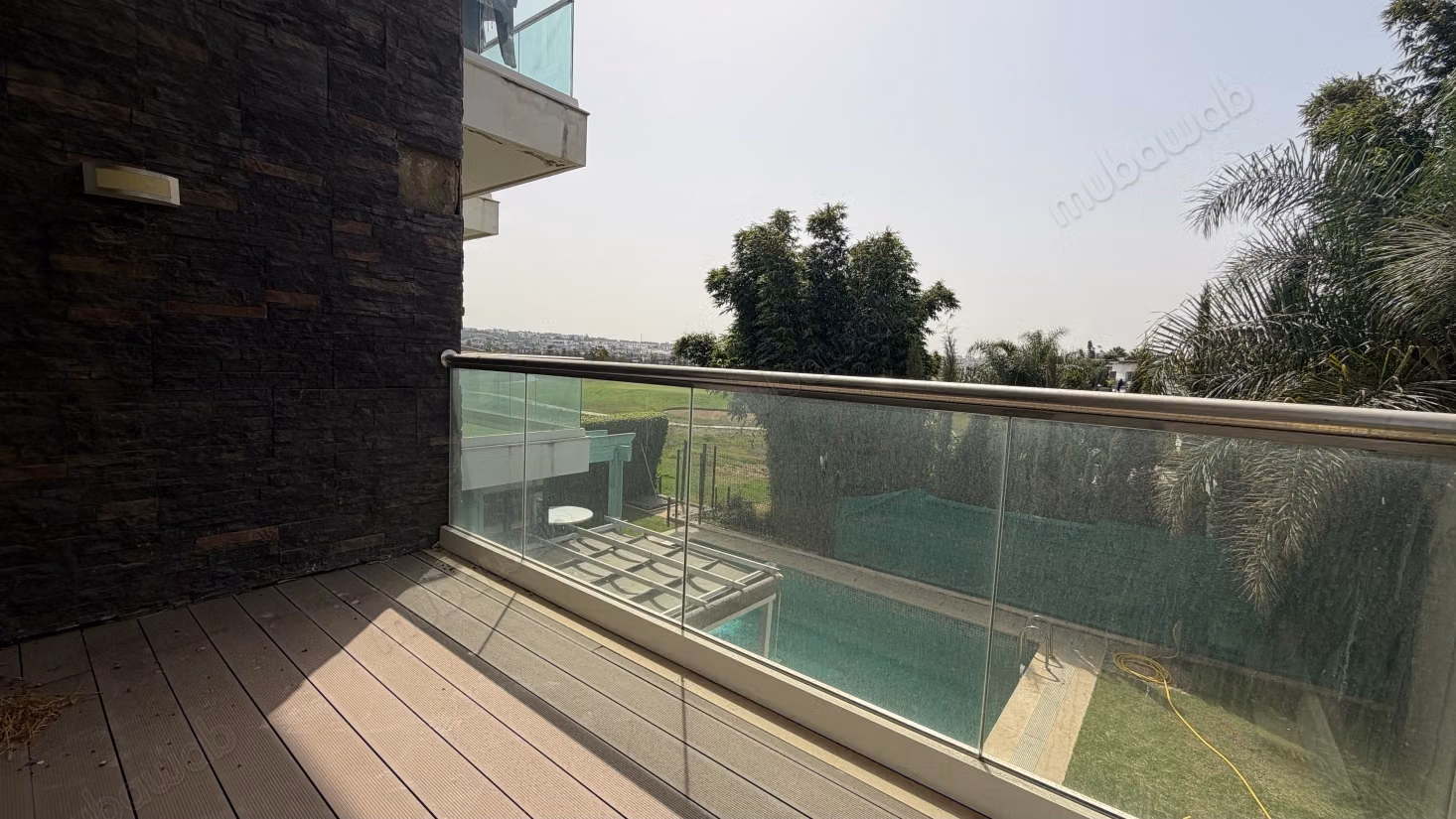 Luxury Apartment with Stunning View of the Golf