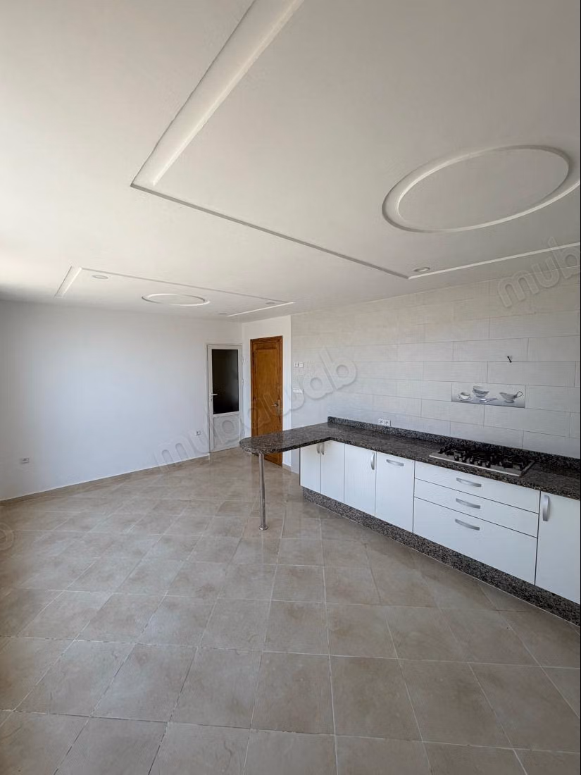 À VENDRE superbe duplex rénové 126m2,3 chambres — 3
