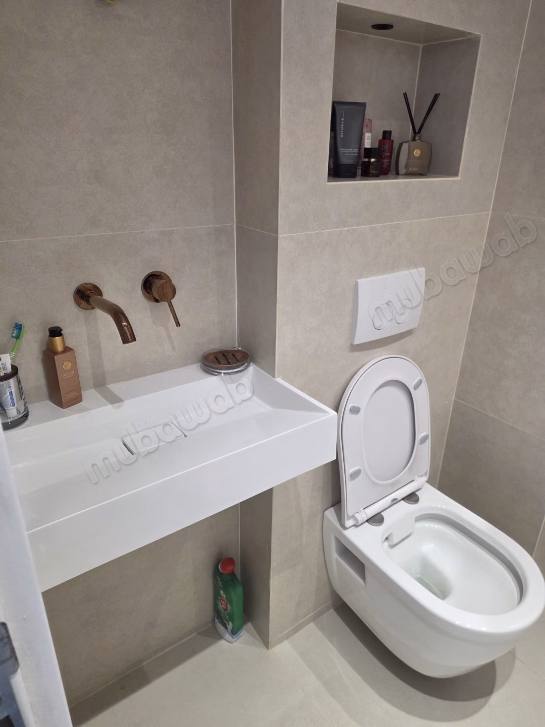 Prachtig appartement te koop in de Industriële Zone Mghogha. Totale oppervlakte 50 m². Gemeubileerd