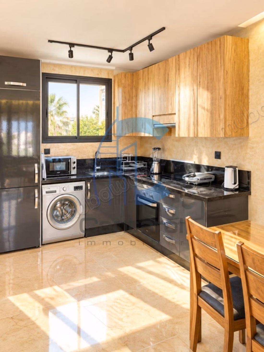 Studio haut standing meublé – quartier des hôpitau