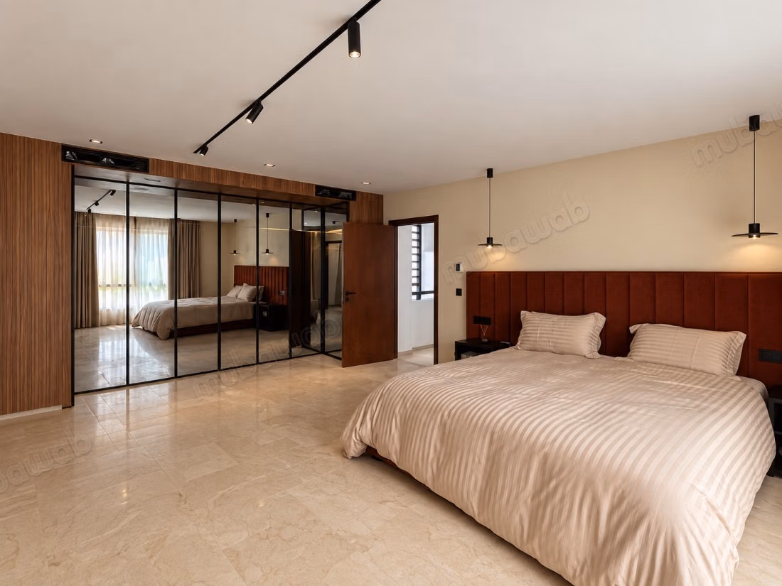 Semi-furnished villa for sale ve26315