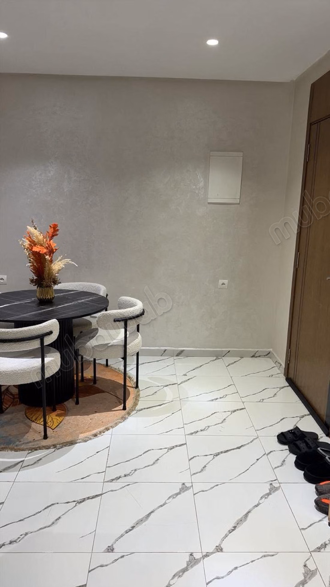 Furnished studio in Roches Noires