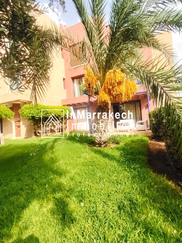 Joli appartement meublé en rez de jardin à louer