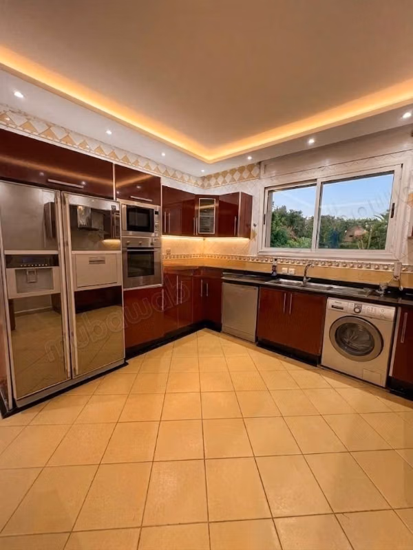 Appartement meublé avec terrasse 
Hay souriyine, Ta