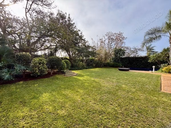 Villa in vendita ad Anfa 1536 m²