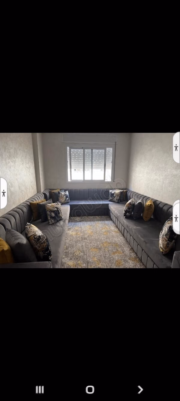 Alquiler de apartamento en Al Majd con una superficie total de 83 m². Amueblado