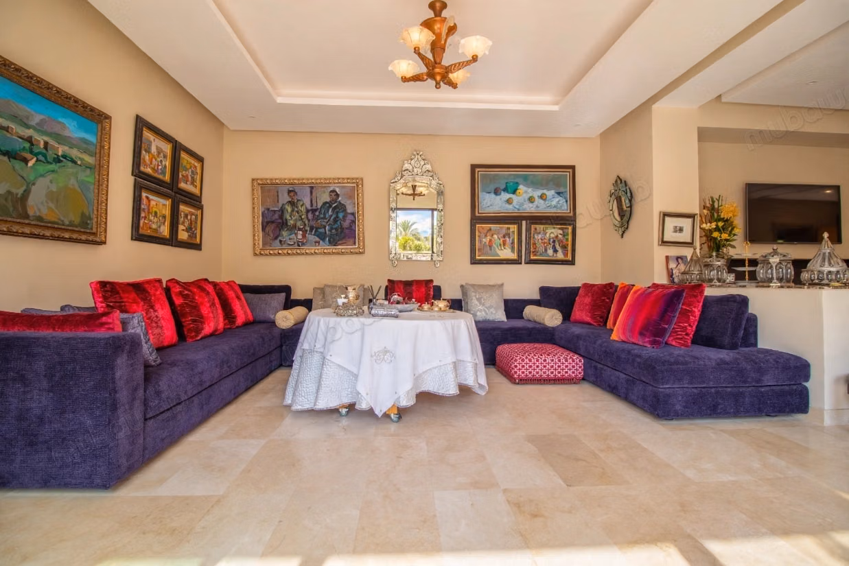 Superbe Villa 400m² Ourika Km9 
Piscine