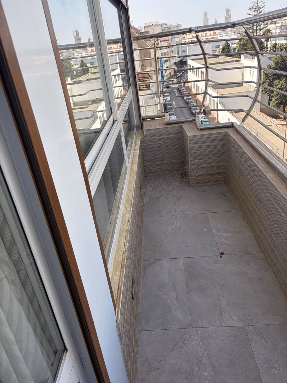 T. Hassan appat a vendre au 4eme etage — 3