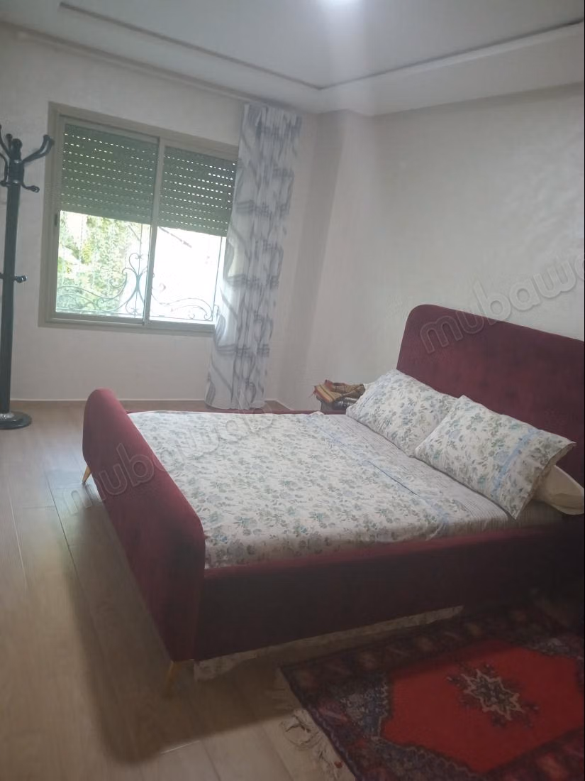 Location villa de luxe à Route Immouzer.
Surface totale 7000 m².
Meublé