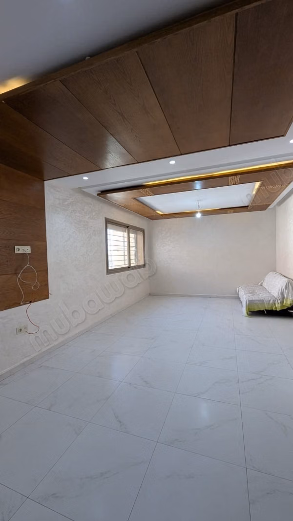 Appartement en location à Maamora. 1 Pièce. Prestation de conciergerie